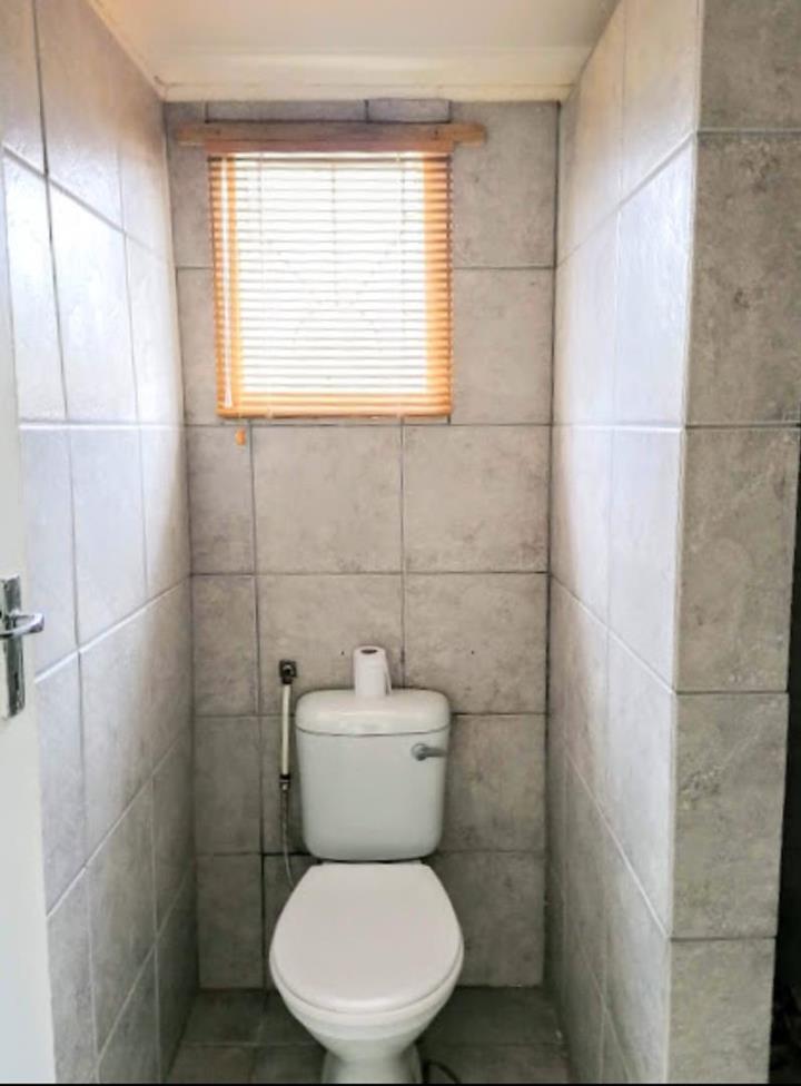 1 Bedroom Property for Sale in Caledon Western Cape